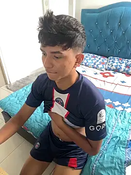 Leonarrrd 01 online show from 03-08-25, 06:37