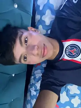 Leonarrrd 01 online show from 03-23-25, 01:42