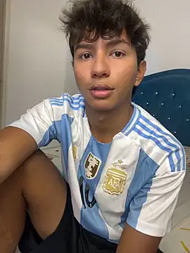 Leonarrrd 01 online show from 09-20-25, 11:28