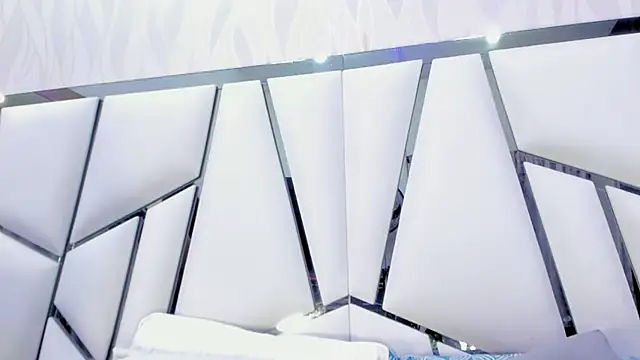  aurora18  online show from 02-22-25, 03:12