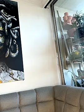 ValerieHilton online show from 10-07-25, 09:45