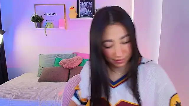 lilyy evanss online show from 09-24-25, 09:18