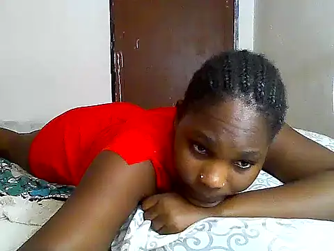 Snapshot of SexyKimberly23 chatting on 09-28-25, 11:48 SexyKimberly23 online show from 09-28-25, 11:48