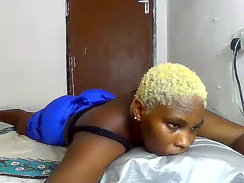 Snapshot of SexyKimberly23 chatting on 11-06-25, 01:12 SexyKimberly23 online show from 11-06-25, 01:12