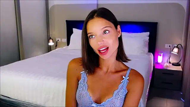 wow Mia online show from 02-14-25, 02:18