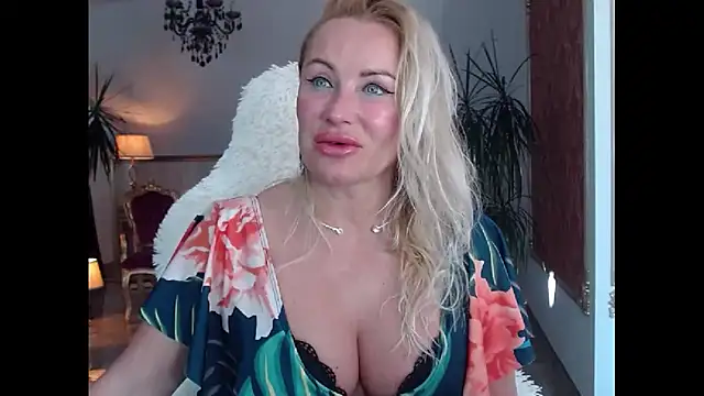 eyesangel22 online show from 01-14-25, 11:31