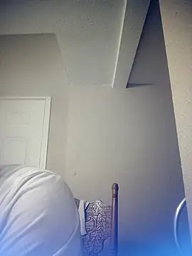 Snapshot of Buddy_Cuck chatting on 10-21-25, 04:51 Buddy Cuck online show from 10-21-25, 04:51