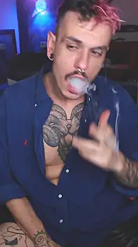 Snapshot of cek_186 chatting on 02-05-25, 06:15 cek 186 online show from 02-05-25, 06:15