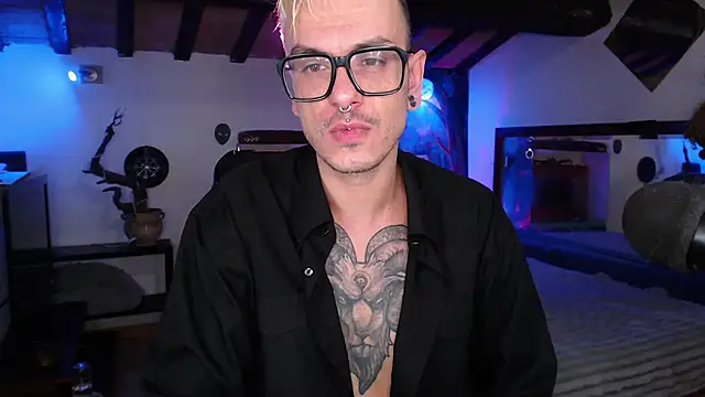 Snapshot of cek_186 chatting on 02-14-25, 07:23 cek 186 online show from 02-14-25, 07:23