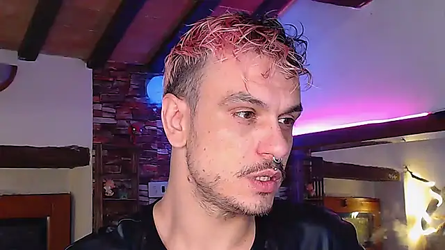 Snapshot of cek_186 chatting on 03-13-25, 06:45 cek 186 online show from 03-13-25, 06:45