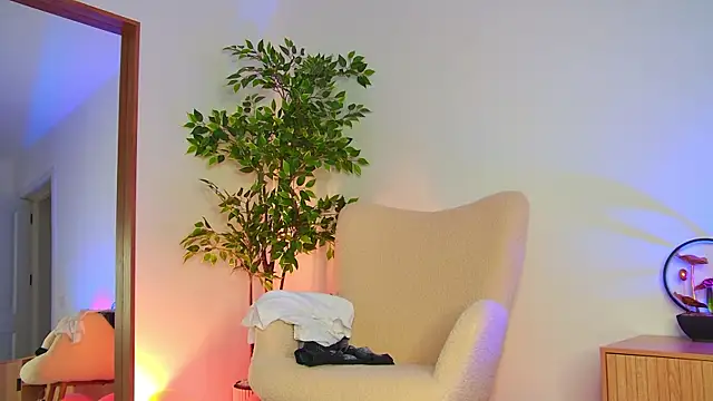 alissa foxx online show from 07-24-26, 12:14