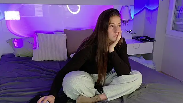 Snapshot of Coco_fr chatting on 01-12-26, 10:09 Coco fr online show from 01-12-26, 10:09