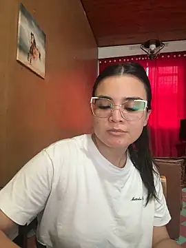 CamilaSofiia online show from 04-09-26, 10:15