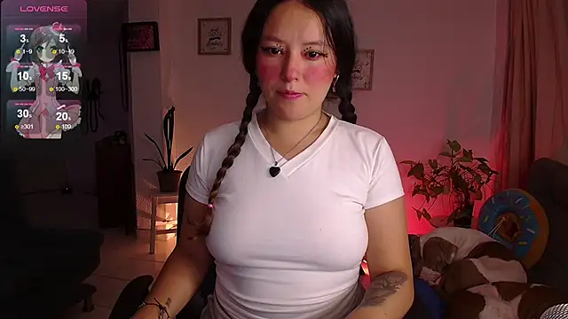 Lexie Thompson10 online show from 01-18-25, 03:42