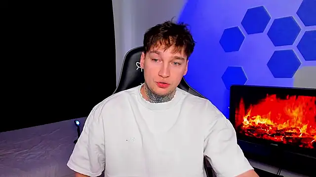 Chris Tyson online show from 01-10-26, 07:21