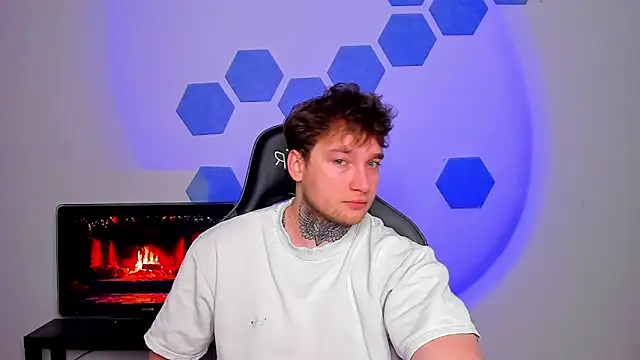 Chris Tyson online show from 04-02-26, 08:56