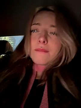 LoraaDoll online show from 12-15-25, 01:26