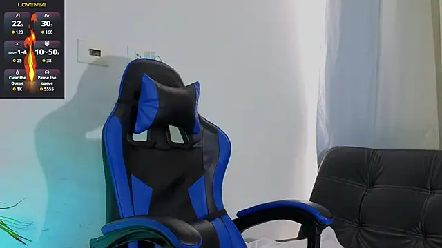 EdwardRoss  online show from 01-18-26, 06:23