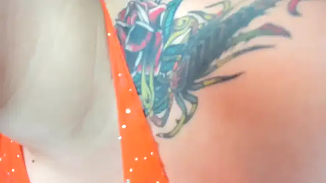 Snapshot of Persiasparadise chatting on 10-03-25, 06:16 Persiasparadise online show from 10-03-25, 06:16