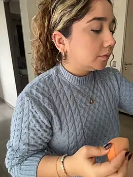 Cherryyquen online show from 02-18-26, 08:16