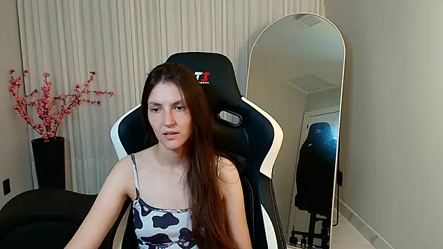 upssnowy online show from 10-10-25, 05:12