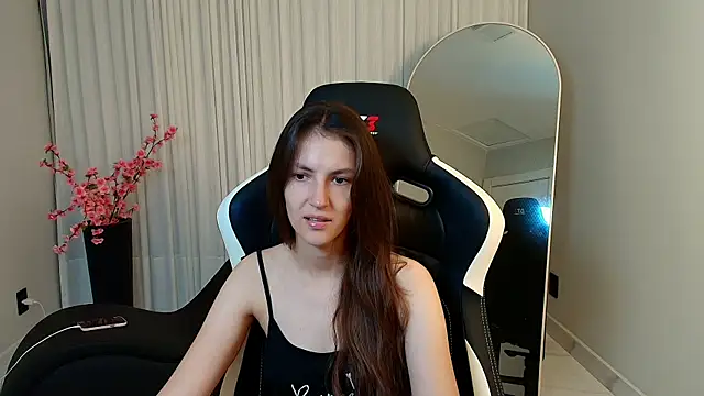 upssnowy online show from 10-17-25, 09:28