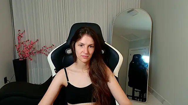 upssnowy online show from 10-28-25, 08:00