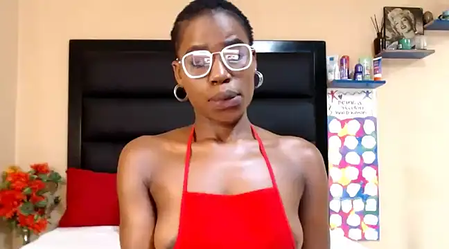 LongPussyLipsxx online show from 02-14-25, 03:00