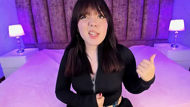 Fluffy Bubble21 online show from 03-20-25, 10:21