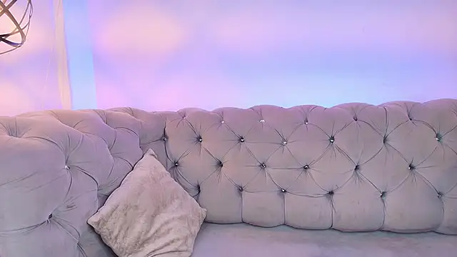 Fluffy Bubble21 online show from 09-20-25, 03:40