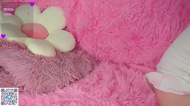 AmiLewis online show from 02-24-25, 04:16