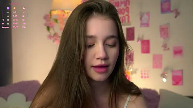 Snapshot of AmiLewis chatting on 02-28-26, 01:06 AmiLewis online show from 02-28-26, 01:06