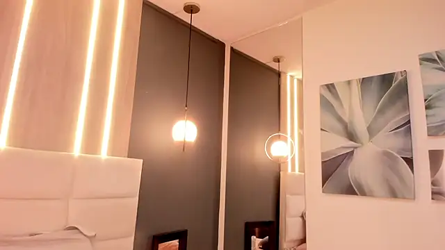 Miah gomez  online show from 01-11-25, 03:20