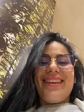 Miah gomez  online show from 01-30-25, 10:08