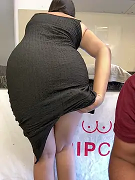 Snapshot of Miss__Malaika chatting on 03-23-25, 06:05 Miss Malaika online show from 03-23-25, 06:05