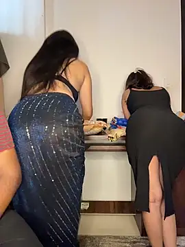 Snapshot of Miss__Malaika chatting on 11-09-25, 07:28 Miss Malaika online show from 11-09-25, 07:28