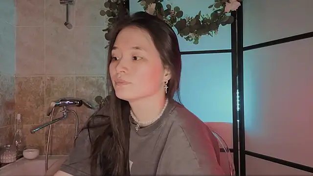 Snapshot of U_KINKY chatting on 02-27-26, 01:44 U KINKY online show from 02-27-26, 01:44