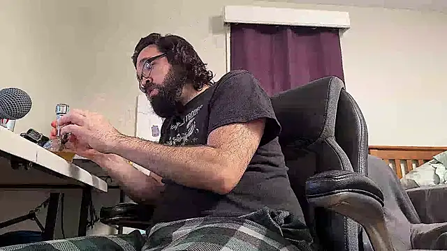 Snapshot of Seraph_De_La_Luna chatting on 03-07-25, 10:54 Seraph De La Luna online show from 03-07-25, 10:54