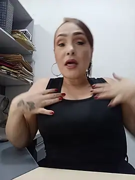 Miss Agatha online show from 02-27-26, 02:17