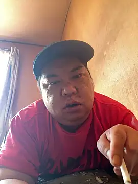 Snapshot of punk0805 chatting on 10-06-25, 12:52 punk0805 online show from 10-06-25, 12:52