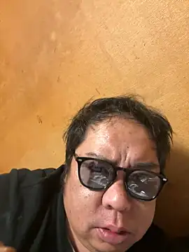 Snapshot of punk0805 chatting on 02-26-26, 01:10 punk0805 online show from 02-26-26, 01:10