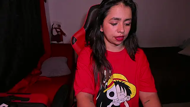 Snapshot of cory_rose chatting on 12-18-25, 04:51 cory rose online show from 12-18-25, 04:51