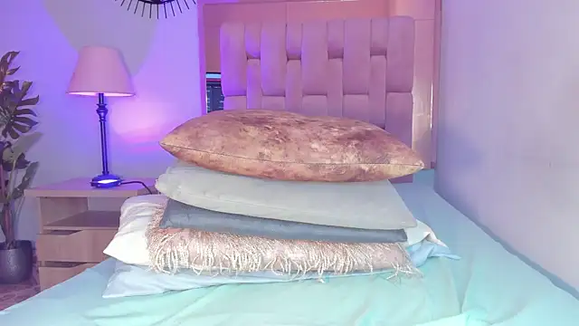 Voluptupus-girl online show from 02-28-25, 09:01