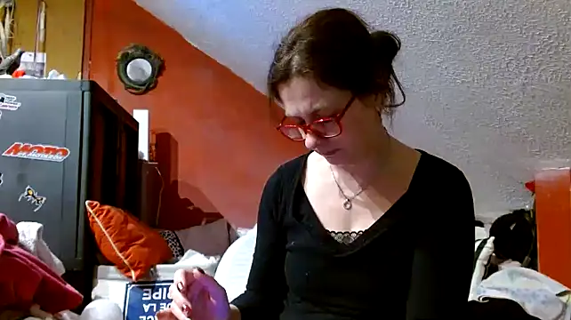 Snapshot of lanax chatting on 01-08-25, 01:52 lanax online show from 01-08-25, 01:52