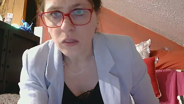 Snapshot of lanax chatting on 03-21-25, 03:57 lanax online show from 03-21-25, 03:57