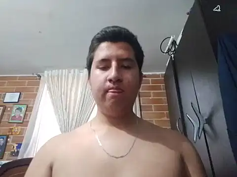 greeneyes999999999999 online show from 10-09-25, 09:46