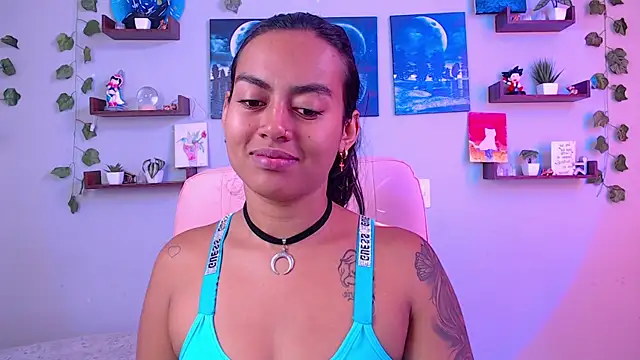 macey elliot  online show from 01-31-25, 01:56