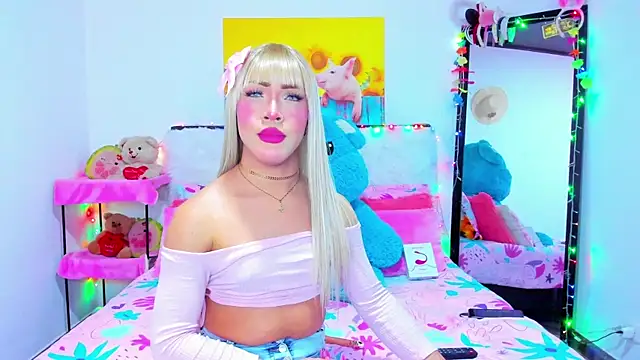 Snapshot of Candy_Candy__ chatting on 09-13-25, 08:19 Candy Candy online show from 09-13-25, 08:19