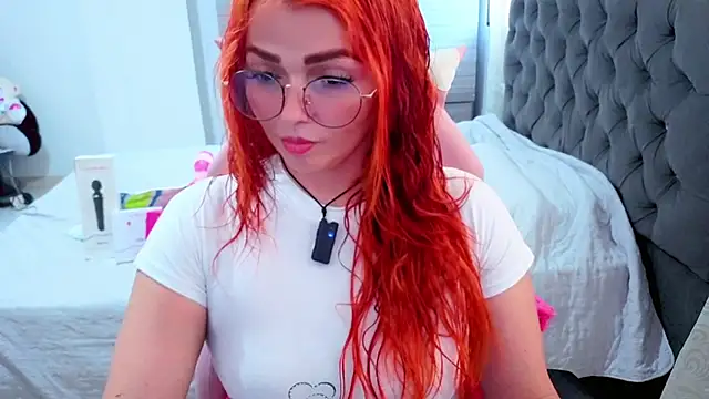 Snapshot of Alexatexa2929 chatting on 06-27-26, 09:31 Alexatexa2929 online show from 06-27-26, 09:31
