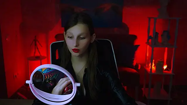 Snapshot of EllaHorton chatting on 02-22-25, 12:51 EllaHorton online show from 02-22-25, 12:51